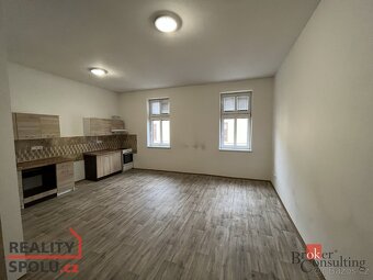 Pronájem, byty/1+kk, 30 m2, Pekařská, Město, 74601 Opava (ne - 2