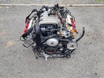 Motor 3,2 FSI AUK 188kw kompletní motor - 2