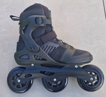 Kolečkové brusle Rollerblade MACROBLADE 110 3WD - 2