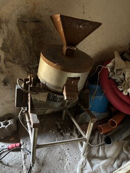 Šrotovník na ovoce, šroťák, drtič ovoce - 2