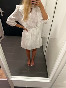 Nové bílé madeira šaty s volánky Gant s visačkou - 2