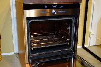 Siemens nerezová vestavná trouba HB78AA570 - 2