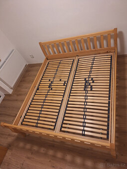 Manželská postel s polohovacími rošty - 2