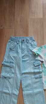 Dívčí džíny, velikost: 122-128 - 2