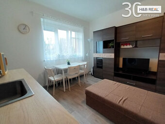 Prodej bytu 1+kk Vsetín - 2