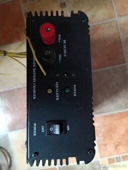 Nabijecka olověných baterií 24V A10 + balancer - 2