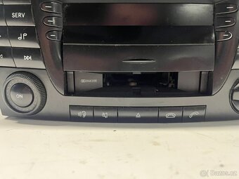 //Rádio Mercedes-Benz E W211 CD// - 2