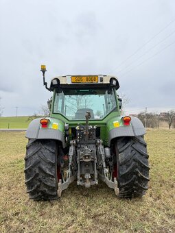 Traktor Fendt 211 vario - 2