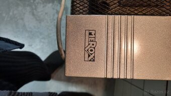 Nástěný topný panel - 2