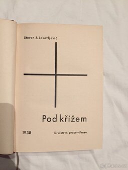 Pod křížem - Stevan J. Jakovljevič - 2