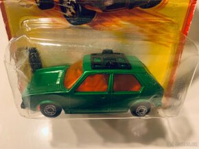 MATCHBOX VW GOLF -RARITA-červený interier - 2