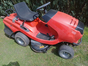 Prodám-zahradní traktor Dolmar 102-17 Hydro - 2