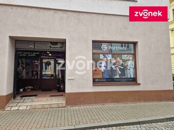 Pronájem nebytových prostor v centru Uh. Hradiště - 2