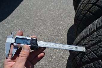 2ks skoro NOVÉ zimní pneu 195/16R15 Barum Polaris - 2
