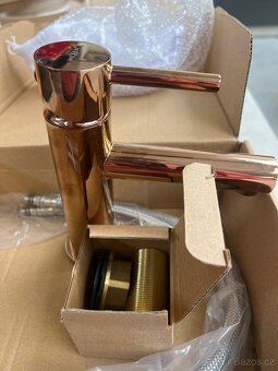 Umyvadlová baterie MEXEN Rose Gold 74100-60 - 2