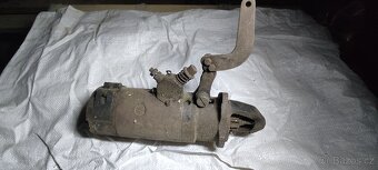 Startér - 2