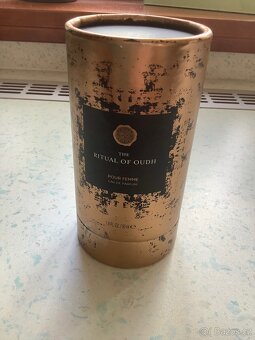 Ritual of Oudh parfém - 2