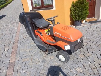 Husqvarna LT100 - 2