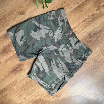 Maskáčové weangler cargo kratasy velikosti M - 2