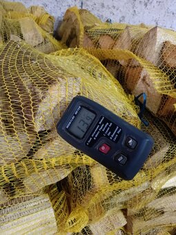Suché dřevo pytlované Dub,Buk, Borovic, Smrk pytel 10-12kg d - 2