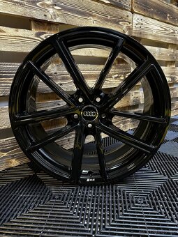 BMW 5 G30, G31 - orig. ALU disky 5x112 R17 - 2
