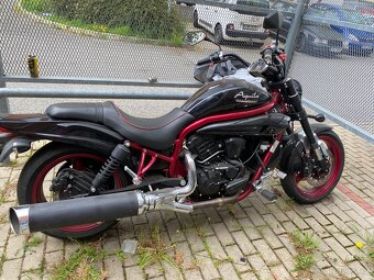 Hyosung GV 650 Aguila - 2