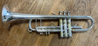 Trumpeta Bb Vincent Bach Stradivarius model 25 - 2