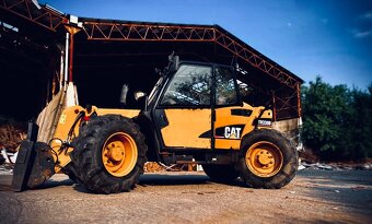 CATERPILLAR TH 330B manipulátor - 2