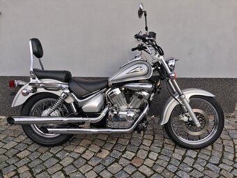 Suzuki Intruder 250 - 2