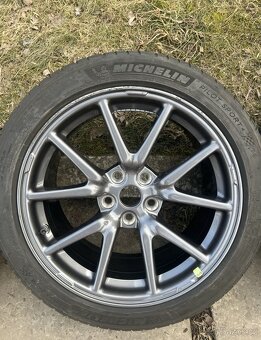 Alu tesla model 3 - 2