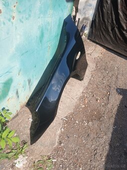 Predni levý blatník Bmw e60 - 2