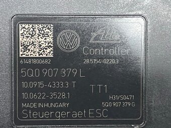 ABS řídící jednotka 5Q0907379L 5Q0614517K VW Golf 7 2015 - 2