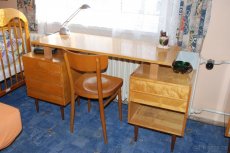 pracovní (psací) stůl ze 60. let, tzv. bruselský styl - 2