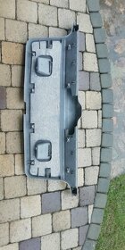 Šedé plasty Golf IV - 2