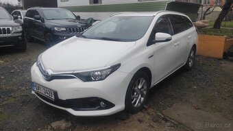 Toyota Auris 1.8i Hybrid, Combi. - 2