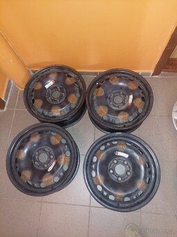 Prodej disků 6JX15 - 2