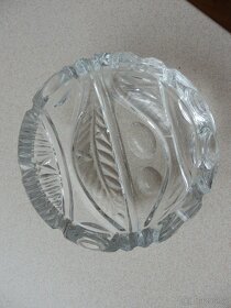 Skleněný popelník - 2