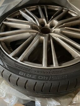 Alu 18” kola+pneu 225/40/ZR18 - 2