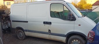 Nissan Interstar - 2