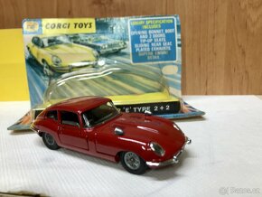 Corgi toys Jaguar E-type - 2