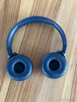 Sluchátka JBL Tune 520BT modrá - 2