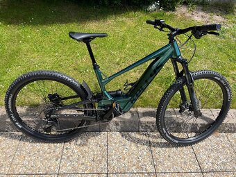 Kellys Theos R30 P 725Wh - 2