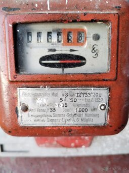 Historický elektroměr - 2