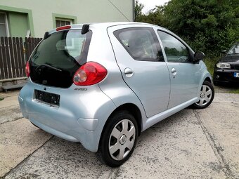 Toyota Aygo 1.0i 50kW rok 2009 naj.183tis. NOVÁ STK - 2