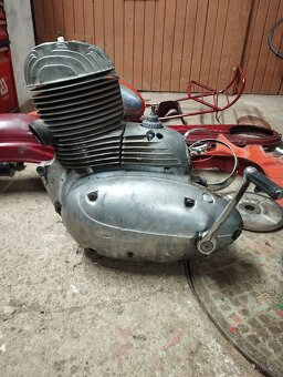 Jawa 250 - 2