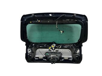 Páté dveře černá metalíza LC9X VW Tiguan 5N r.v. 2008 - 2