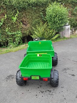 Peg Perego - John Deere. - 2