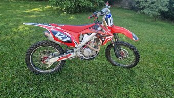Honda crf250r - 2