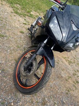 Honda cbr 125 stříkačka - 2