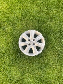 Honda litá kola ,,15” - 2